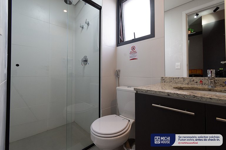 Studio Executivo a 2 min Metro Paraiso com Ar