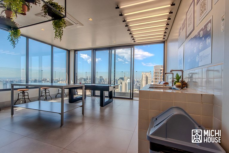 Studio a 2 min Metro Paraiso • Paulista • com Ar