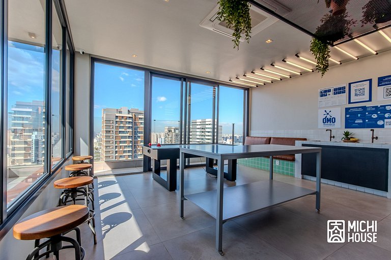 Studio Executivo a 2 min do Metro Paraiso com Ar