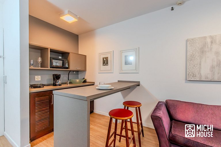 Apartamento Executivo Alphaville • Pratico • Ar