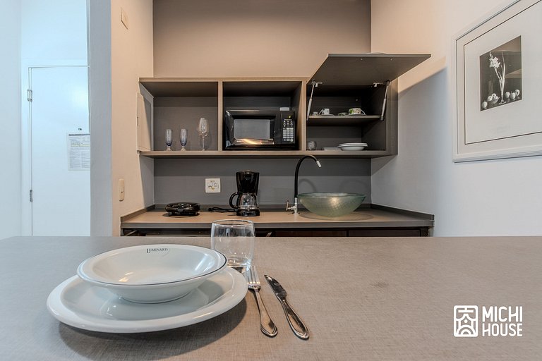Apartamento Executivo Alphaville • Pratico • Ar