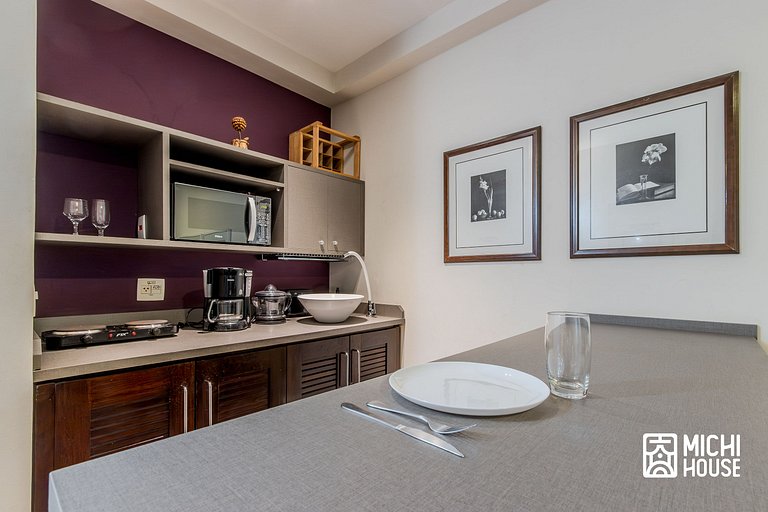 Executivo Pratico • Centro Alphaville • Ar • Wifi