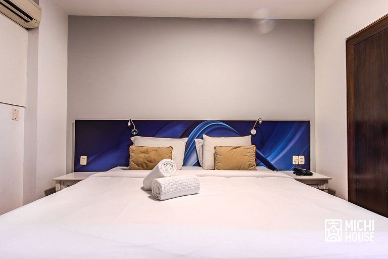 Moderno Flat Executivo • Alphaville • Ar • Wifi
