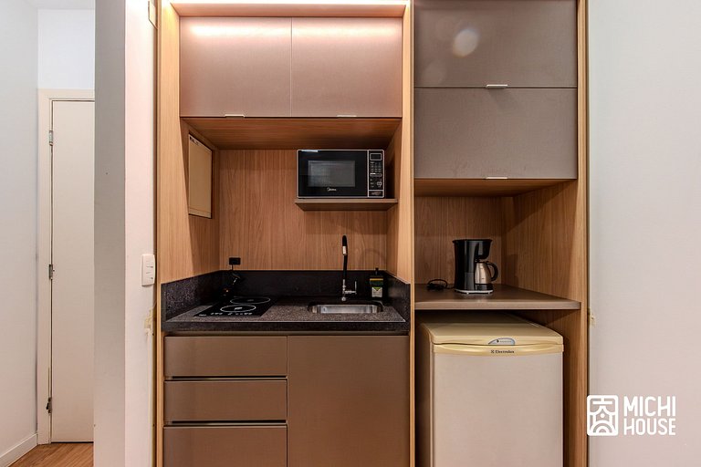 Moderno Flat Executivo • Alphaville • Ar • Wifi