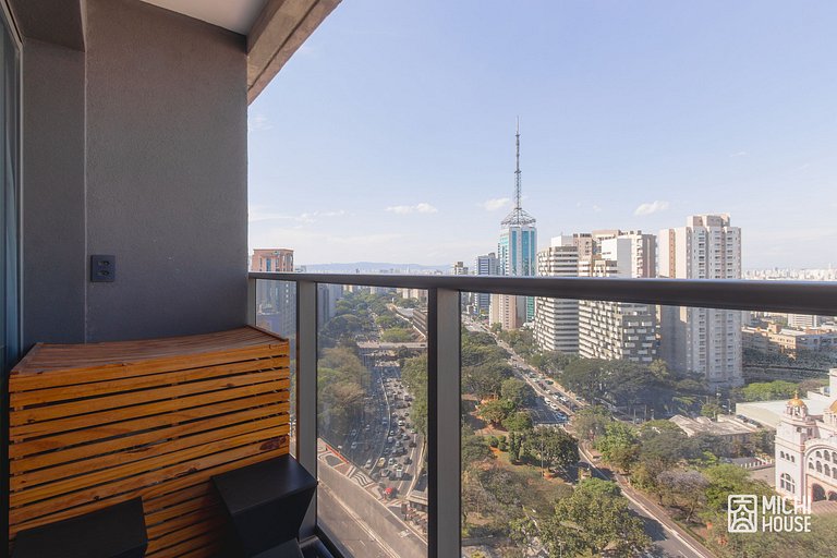 Studio Executivo a 1 minuto do Metro Paraiso