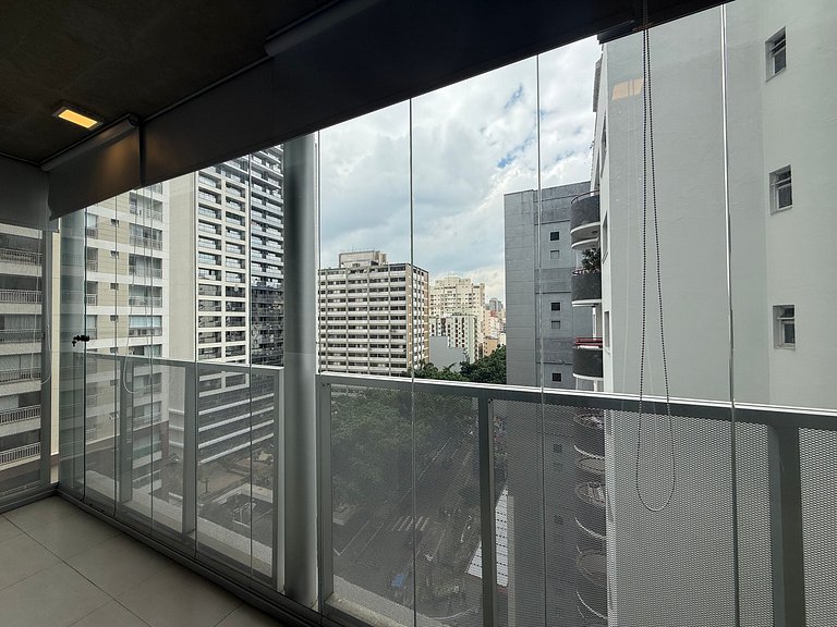 Apartamento 2/4 • Bela Vista • Shoping Frei Caneca